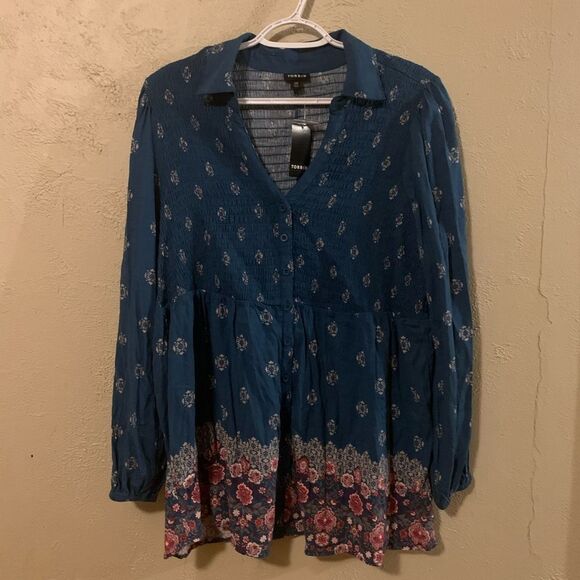 Torrid BABYDOLL RAYON SLUB SMOCKED BUTTON-FRONT TUNIC TOP - Picture 1 of 7